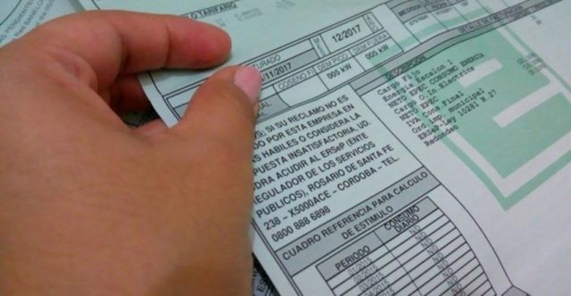 Congelan tarifas hasta fin de año: a qué tipo de usuarios alcanza el beneficio | Economía