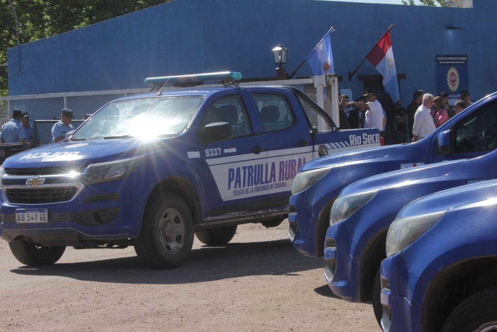La policía incorpora camionetas 4x4 para patrullaje rural | Córdoba