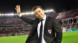 Marcelo Gallardo suena para reemplazar a Albert Celades en Valencia | Deportes