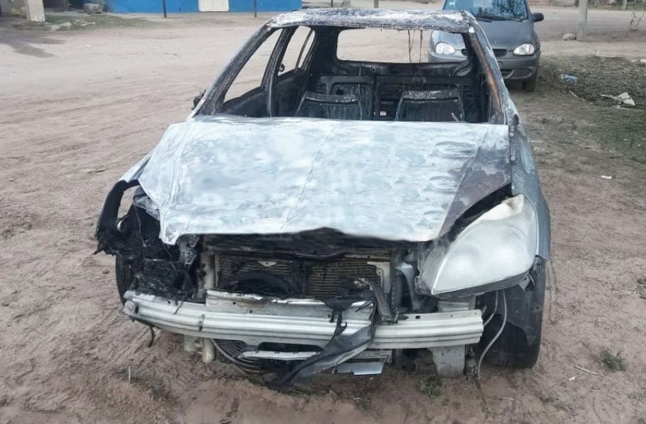 Padre e hijo atropellaron a un canillita y quemaron el auto para borrar pruebas | Actualidad