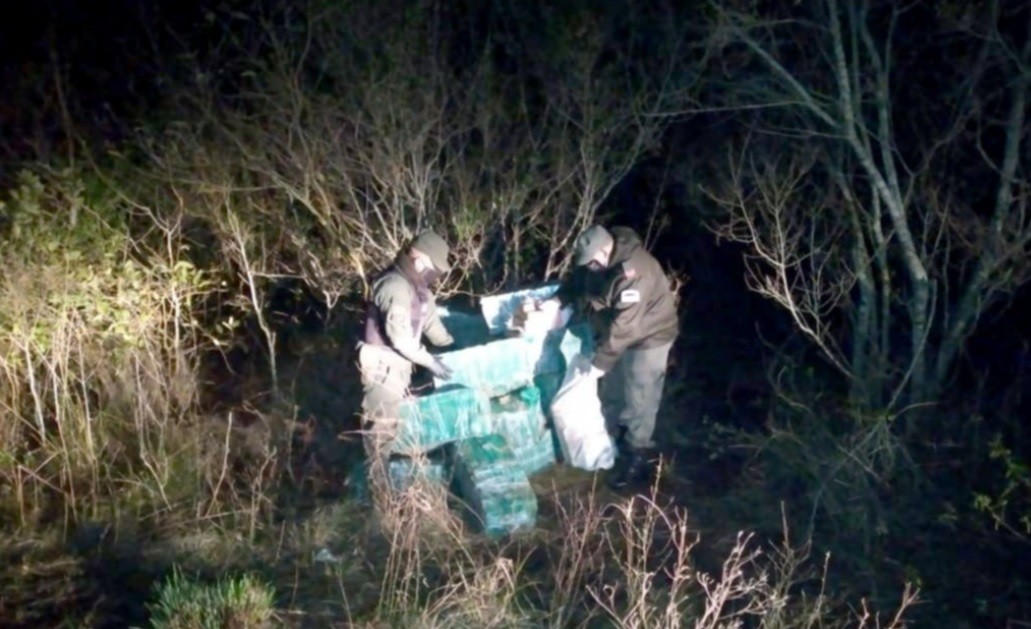 Gendarmería halló más de 683 kilos de marihuana al costado de una ruta en Corrientes | Actualidad