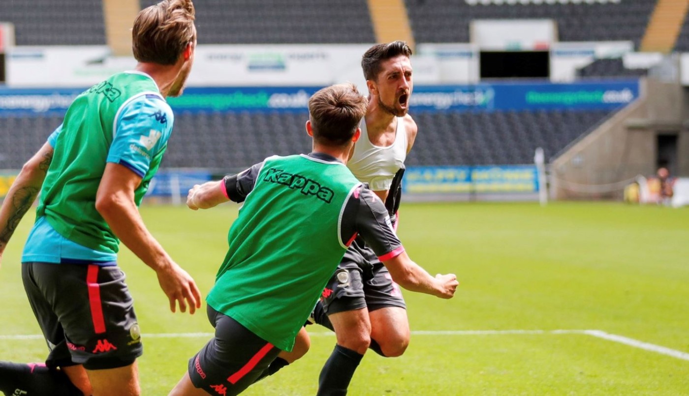 El Leeds de Bielsa logró un triunfo agónico y el jueves buscará el ascenso a la Premier League | Deportes