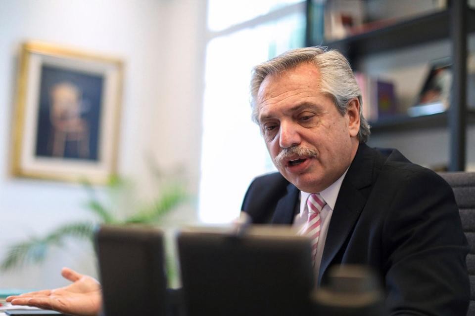 Alberto Fernández convocó a jefes de bloques de Diputados a una videoconferencia | Política y economía