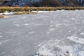 Frío intenso: se congeló un río cercano a Bariloche | Curiosidades
