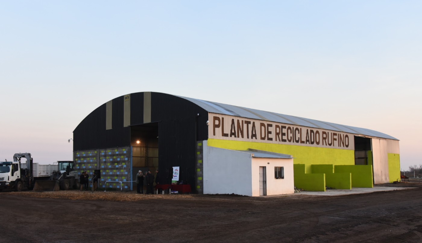 Enorme gesto en Rufino: encontró 3000 dólares y los devolvió | Actualidad