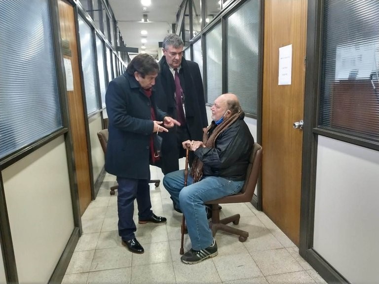 Jubilado detenido por matar a uno de los ladrones: "Son barras de Quilmes que, como no hay fútbol, se dedican a asaltar" | Actualidad