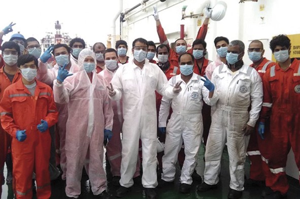 La interminable reclusión en el mar de los marineros por el coronavirus en todo el mundo | Internacionales