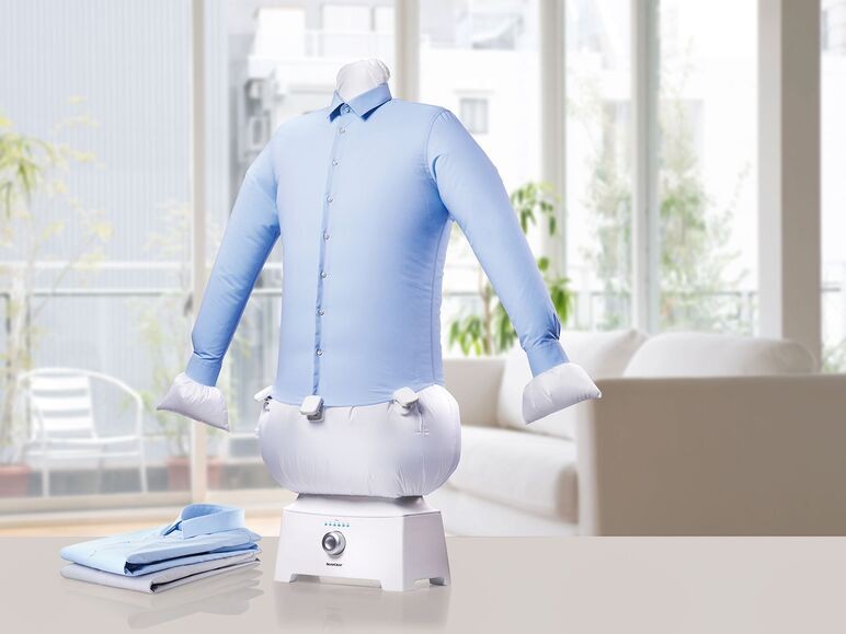 Cansados de hacerlo en casa, es furor el maniquí que seca y plancha a la vez | Redes