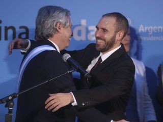 "Lo abracé muy fuerte. Rompí la cuarentena", admitió el Presidente sobre Guzmám | Política y economía