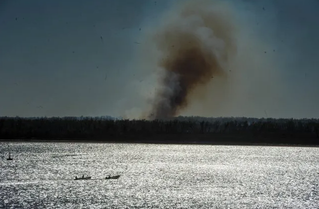 Advierten sobre los efectos cardíacos y respiratorios del humo de las islas | Salud