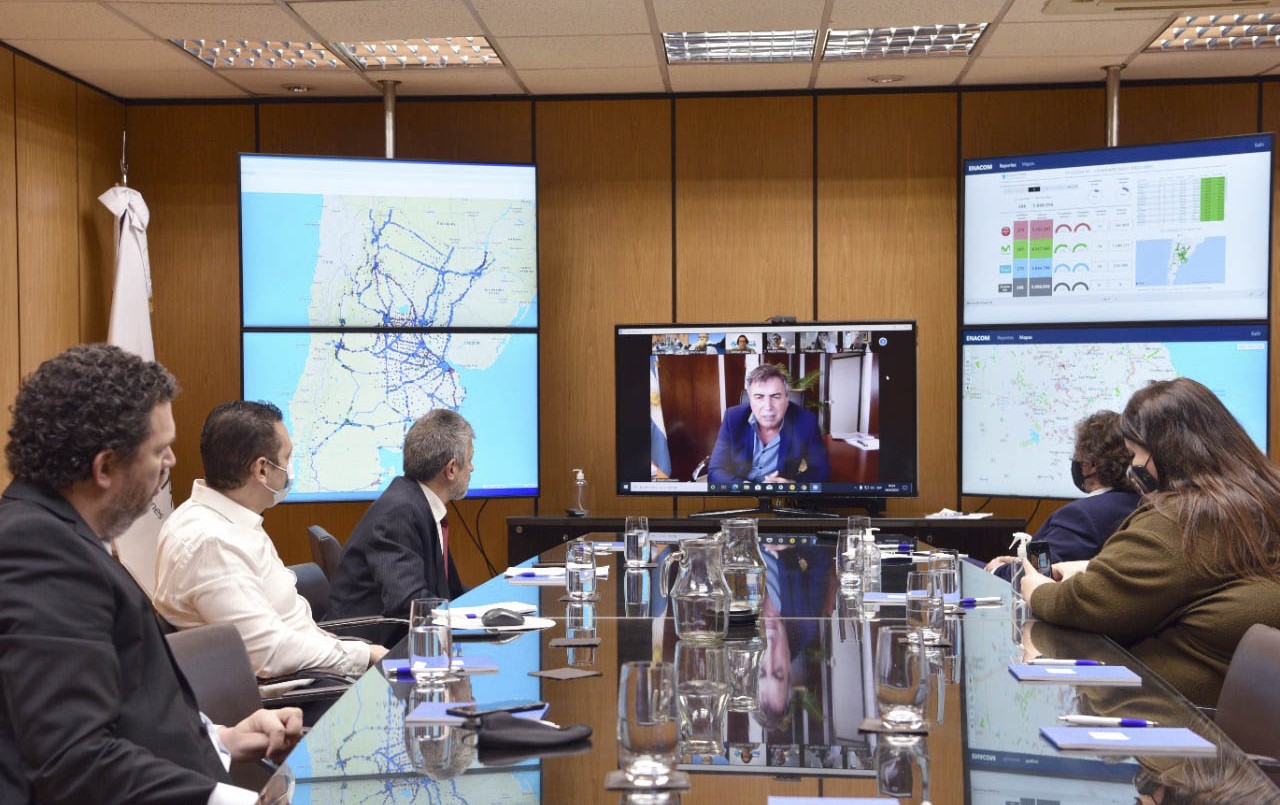 El  Enacom ratificó el congelamiento de precios para internet, telefonía y TV cable | Actualidad