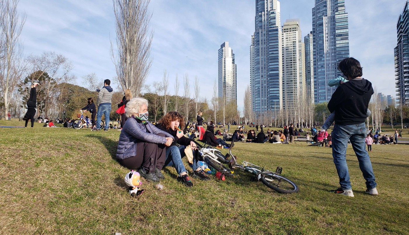 Científicos proponen aislamientos intermitentes y programados para bajar los contagios | Actualidad