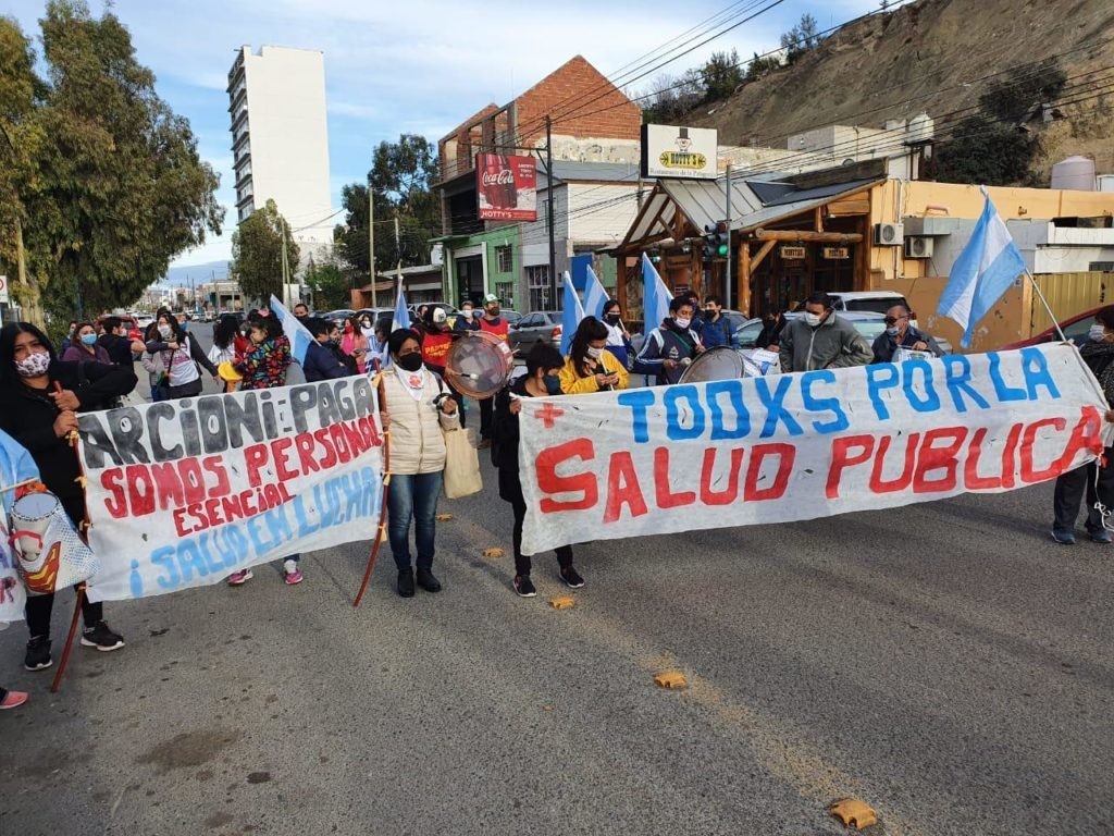 Trabajadores de la salud pública de Chubut inician paro por 72 horas por retraso en pagos | Actualidad