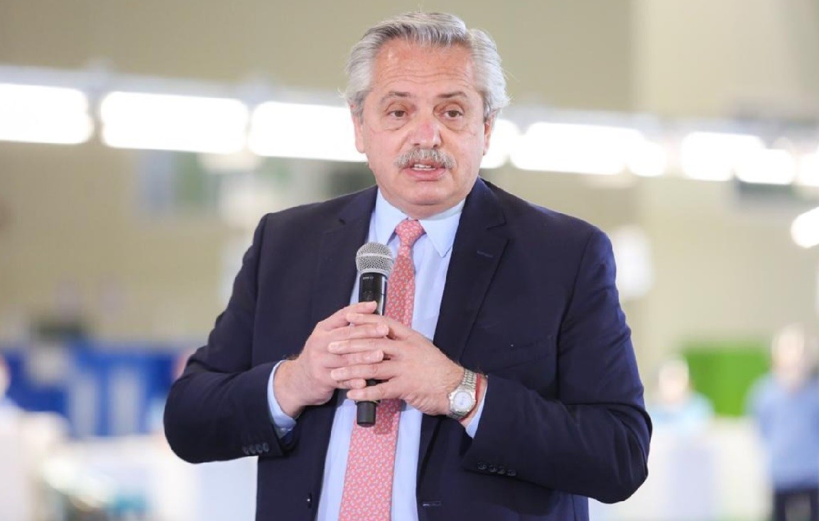 Alberto Fernández: "Hace falta cuidar los dólares porque los necesitan los que producen" | Política y economía