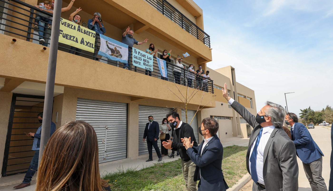 Alberto Fernández: "Los pícaros compraron dólares y se los llevaron afuera del país" | Política y economía