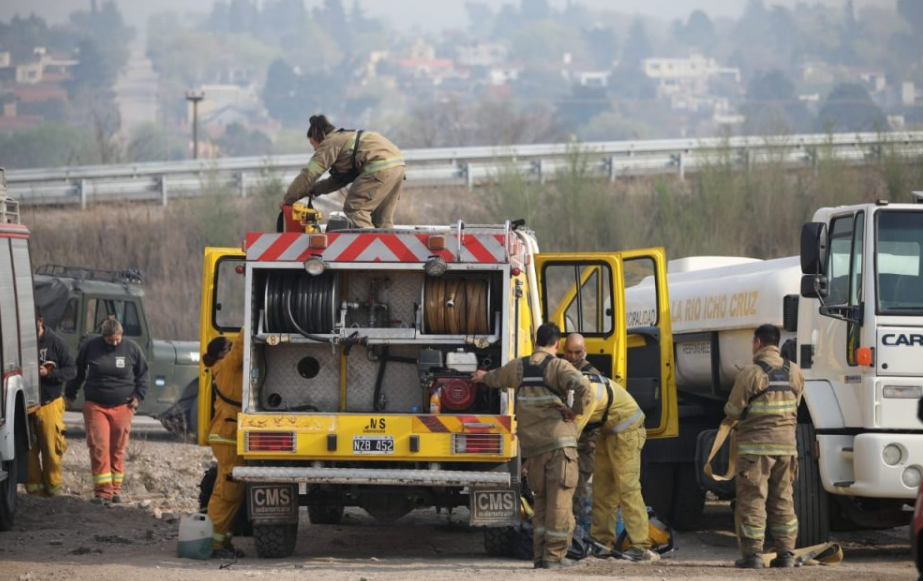 Incendios: nuevo foco en cercanías de Alta Gracia | Córdoba