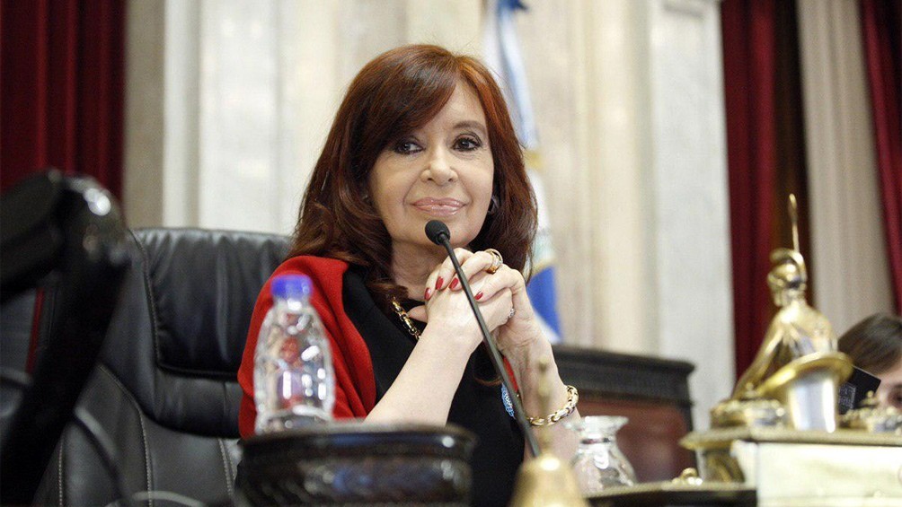 Cristina Kirchner pidió "debatir en serio" la ocupación de tierras: "No es una cuestión populista" | Política y economía