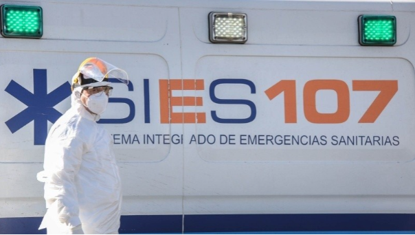 Dramática espera: "Las ambulancias terminan siendo camas móviles" | Actualidad