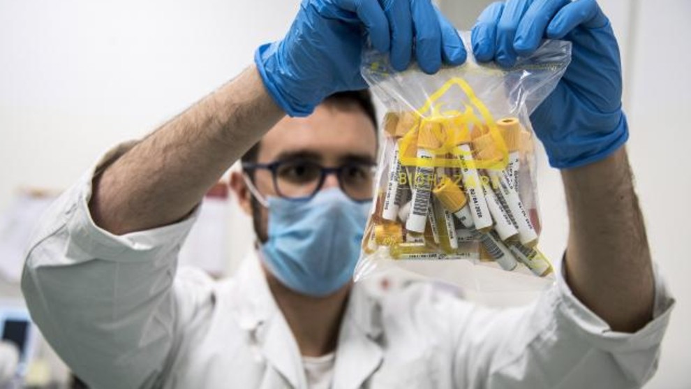 La vacuna de Moderna contra el coronavirus obtuvo altos niveles de anticuerpos en adultos mayores | Salud