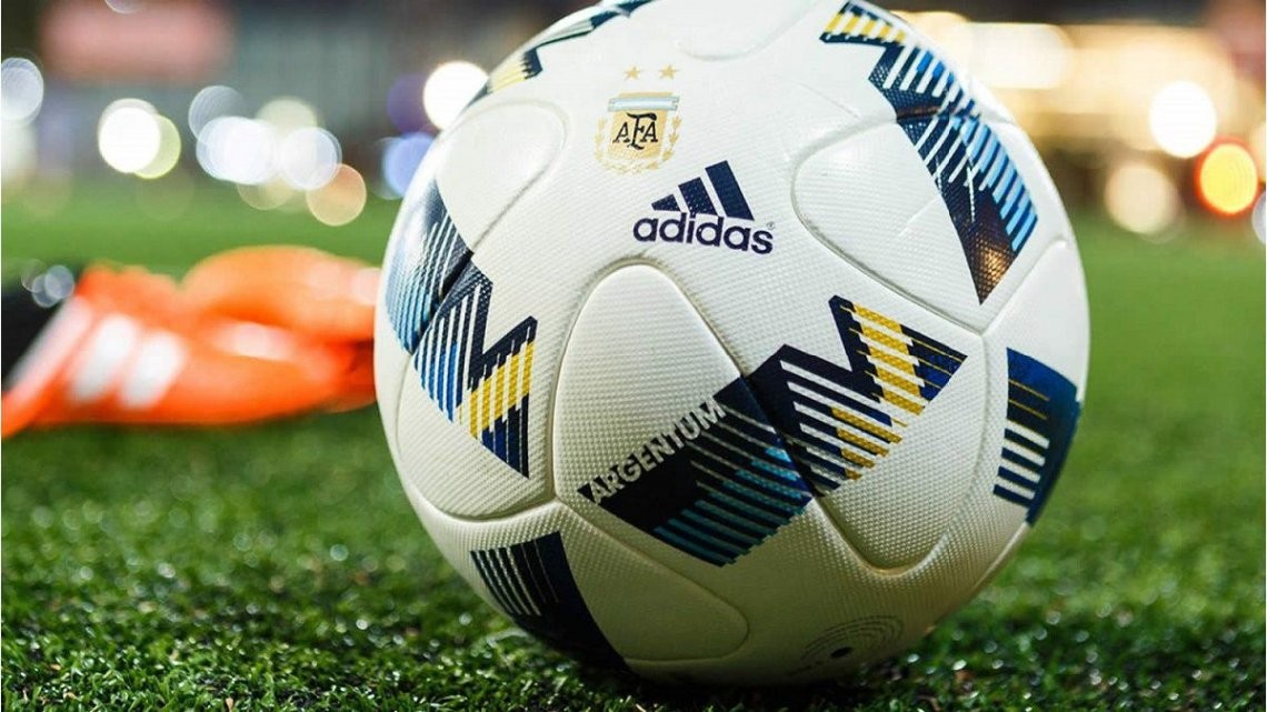 El 23 de octubre se reanudará el fútbol argentino | Deportes