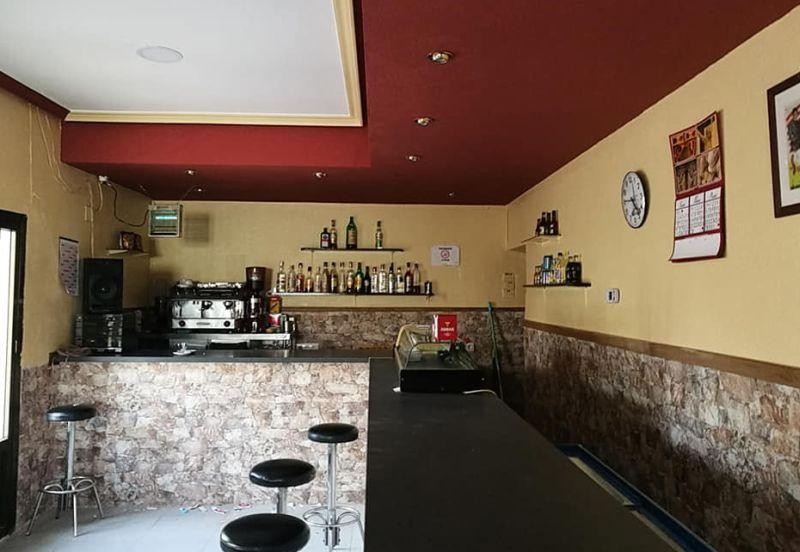 Pueblo ofrece casa gratis y otros subsidios a quien se encargue del único bar | Curiosidades