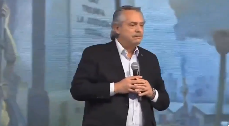 Fernández en el acto de la Lealtad: "Lo que hay es ganas de poner a la Argentina de pie de una vez " | Política y economía