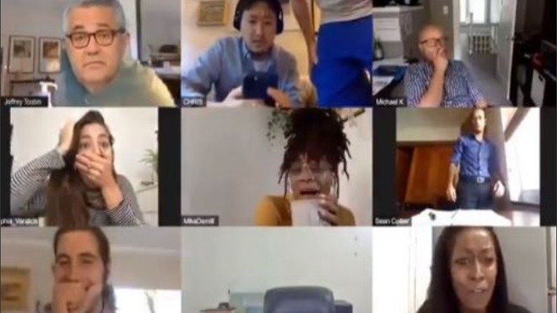 Suspenden a un periodista por masturbarse en una videoconferencia | Internacionales