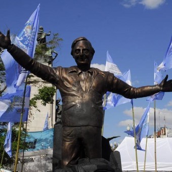 Organizaciones sociales convocan a vigilia por el décimo aniversario de la muerte de Kirchner | Política y economía