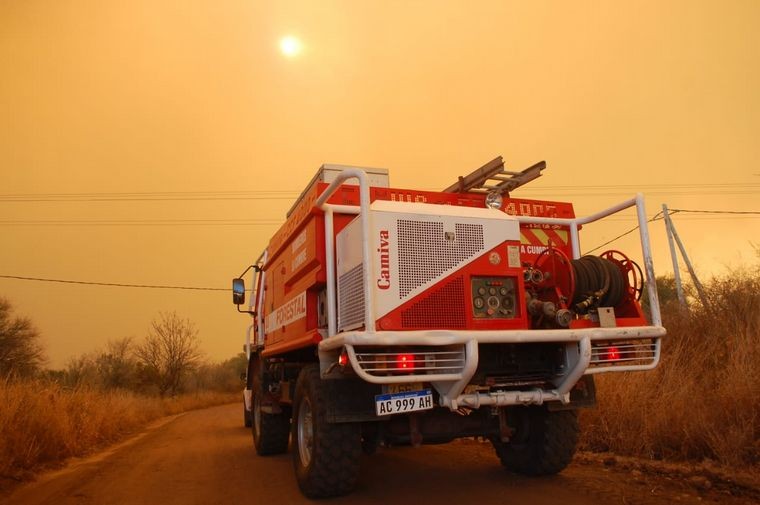 Por quinto día consecutivo, bomberos combaten incendios en San Pedro Norte | Córdoba