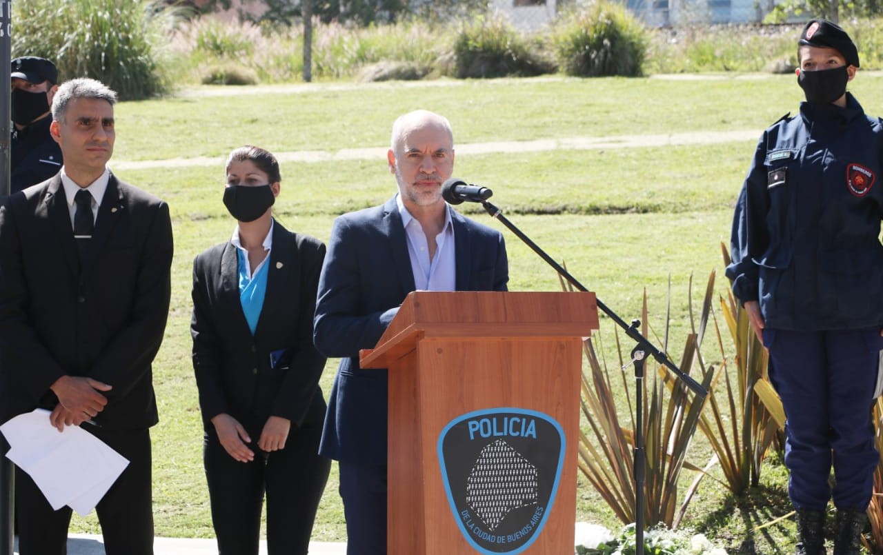 Larreta y Santilli homenajearon a policías y bomberos caídos en cumplimiento del deber | Política y economía