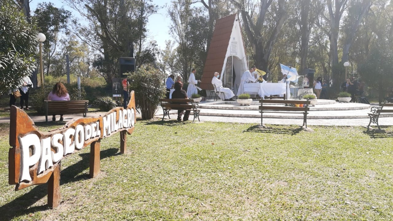 FOTOS: El acto con los vecinos de Río Tercero a 25 años de la mayor tragedia de esa ciudad | Córdoba