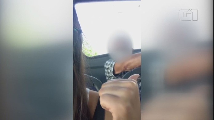 Video documento: una chica escrachó a un hombre que la acosaba arriba de un colectivo | Actualidad