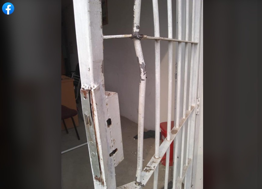 FOTOS: Un detenido por robo y destrozos en el Club Atlético Juvenil Barrio Comercial | Córdoba