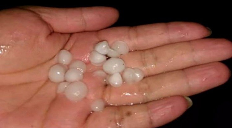 Durante la noche del sábado cayó una impactante granizada en Tucumán | Actualidad