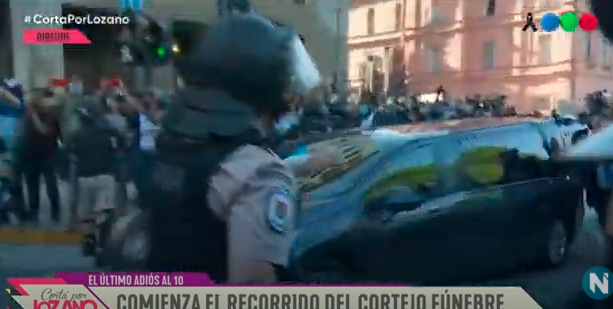 Trasladan el cuerpo de Diego Maradona al cementerio de Bella Vista | Actualidad