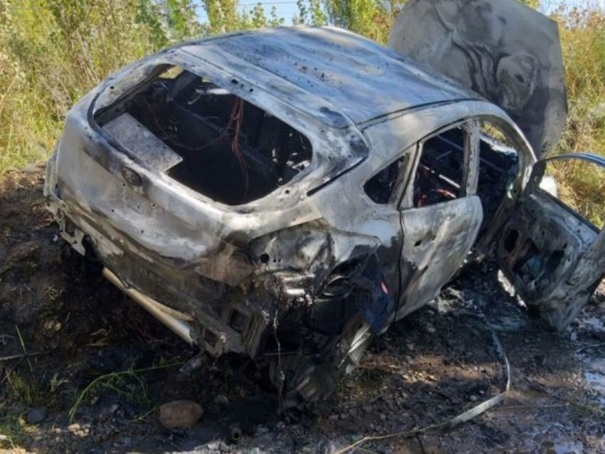 Condenaron a dos mujeres por provocar un incendio en un auto: murió un hombre que dormía adentro | Actualidad