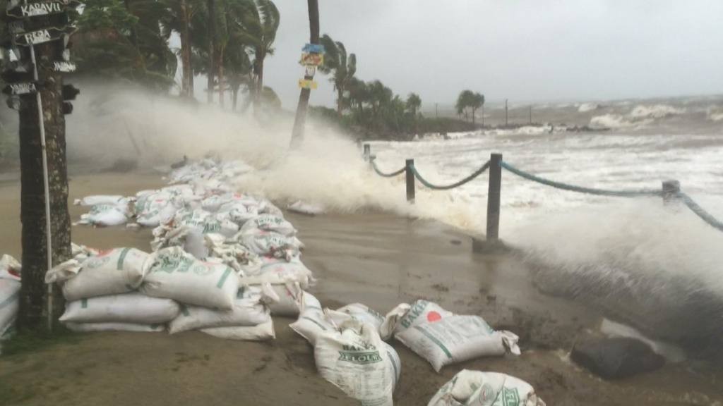 Ciclón Yasa: Las Islas Fiyi se ven amenazadas por las olas gigantescas | Internacionales