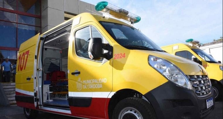 Médico y chofer del 107 fueron golpeados tras asistir a una mujer que murió | Córdoba