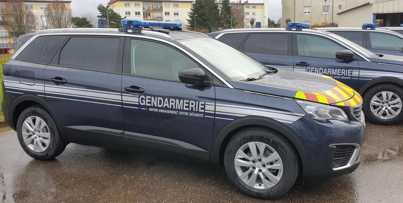 Francia: un hombre mató a tres gendarmes que intentaban rescatar a una mujer | Internacionales