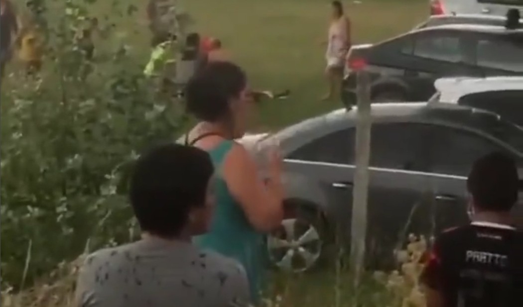 Tragedia en Plottier: falleció una nena impactada por un rayo en un predio recreativo | Telefe Noticias