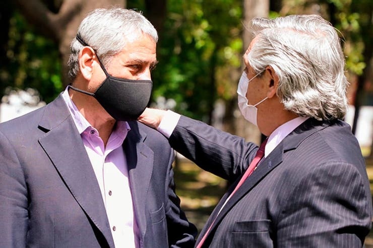 "Hay que terminar con la fantasía de que las viviendas se regalan", dijo el ministro Ferraresi | Política y economía