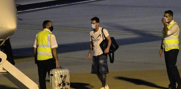 Messi vuela de regreso a Barcelona luego de pasar la Navidad en Rosario | Deportes