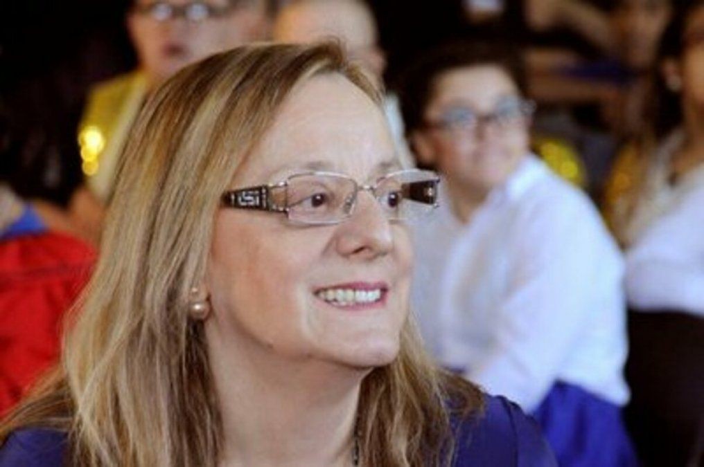 La gobernadora Alicia Kirchner tiene coronavirus | Telefe Noticias