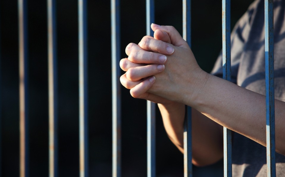 Mujeres criminalizadas por abortos en primer trimestre deberán ser sobreseídas cuando rija nueva ley | Telefe Noticias