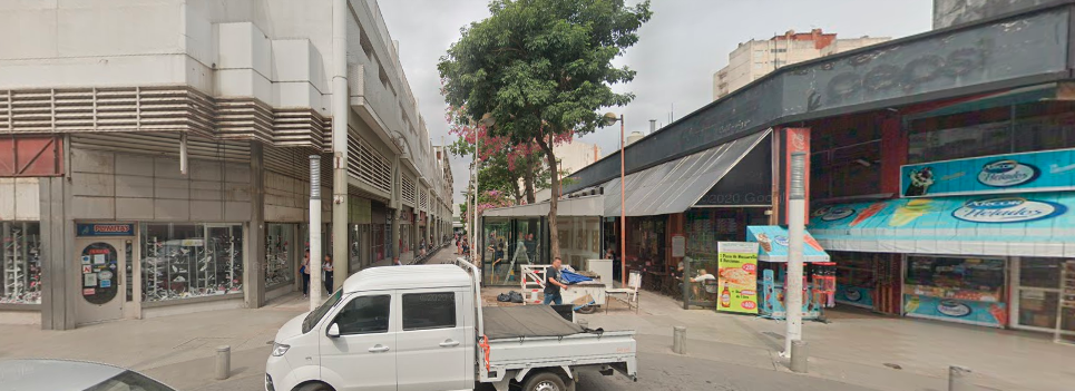 Horror: cliente depravado manoseaba a su hija de 4 años en un café céntrico | Telefe Noticias