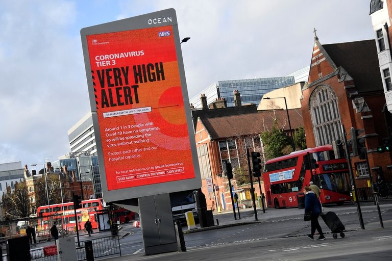 Inglaterra busca camas de hospital y teme un colapso sanitario por el coronavirus | Internacionales