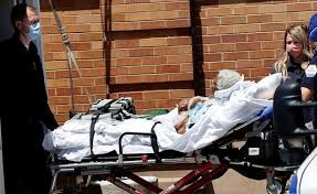 Estados Unidos supera por primera vez los 4.000 muertos por coronavirus en un día | Internacionales