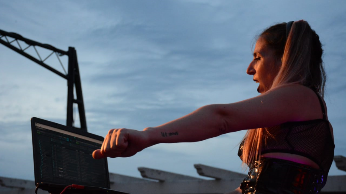 Santa Fe: se llevó a cabo el primer recital al aire libre del 2021 | Telefe Noticias