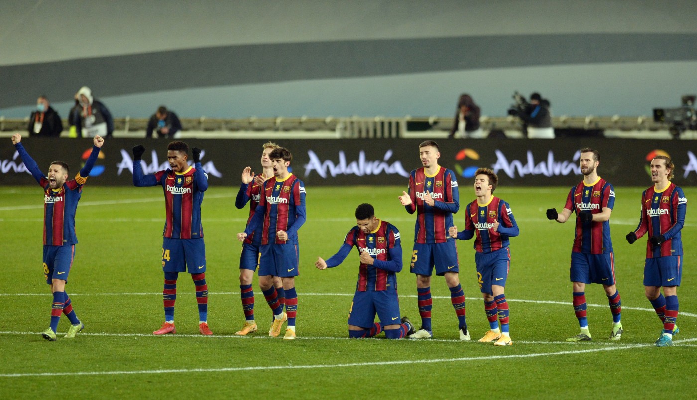 Sin Messi por lesión, Barcelona se clasificó por penales a la final de la Supercopa de España | Deportes