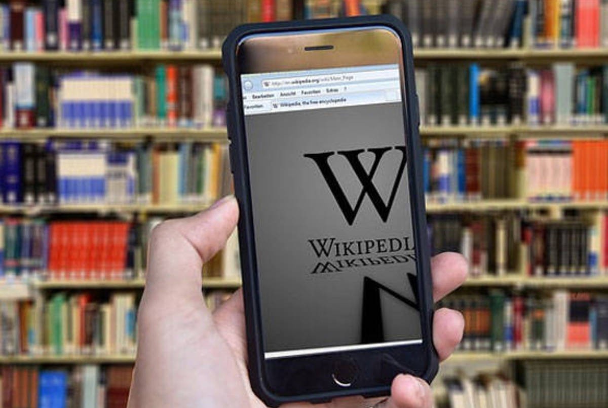 Wikipedia, la mayor enciclopedia del mundo, cumple 20 años | Internacionales